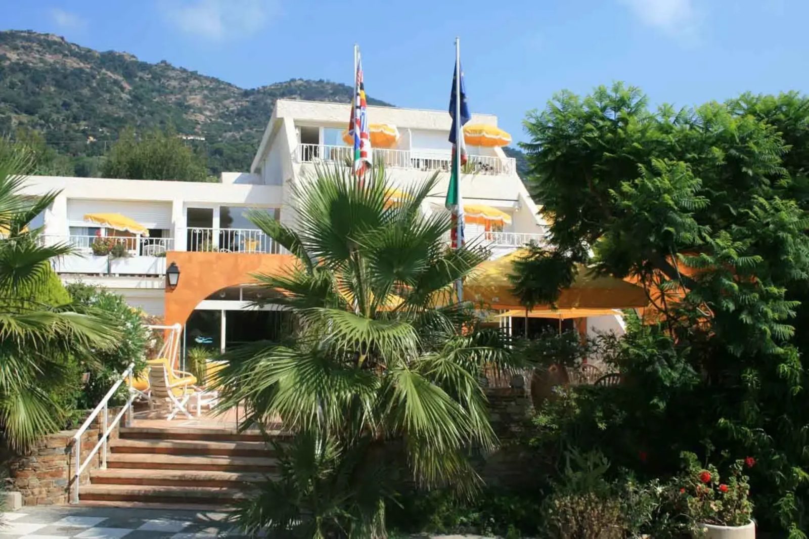 Hotel Les Alcyons_Le Lavandou