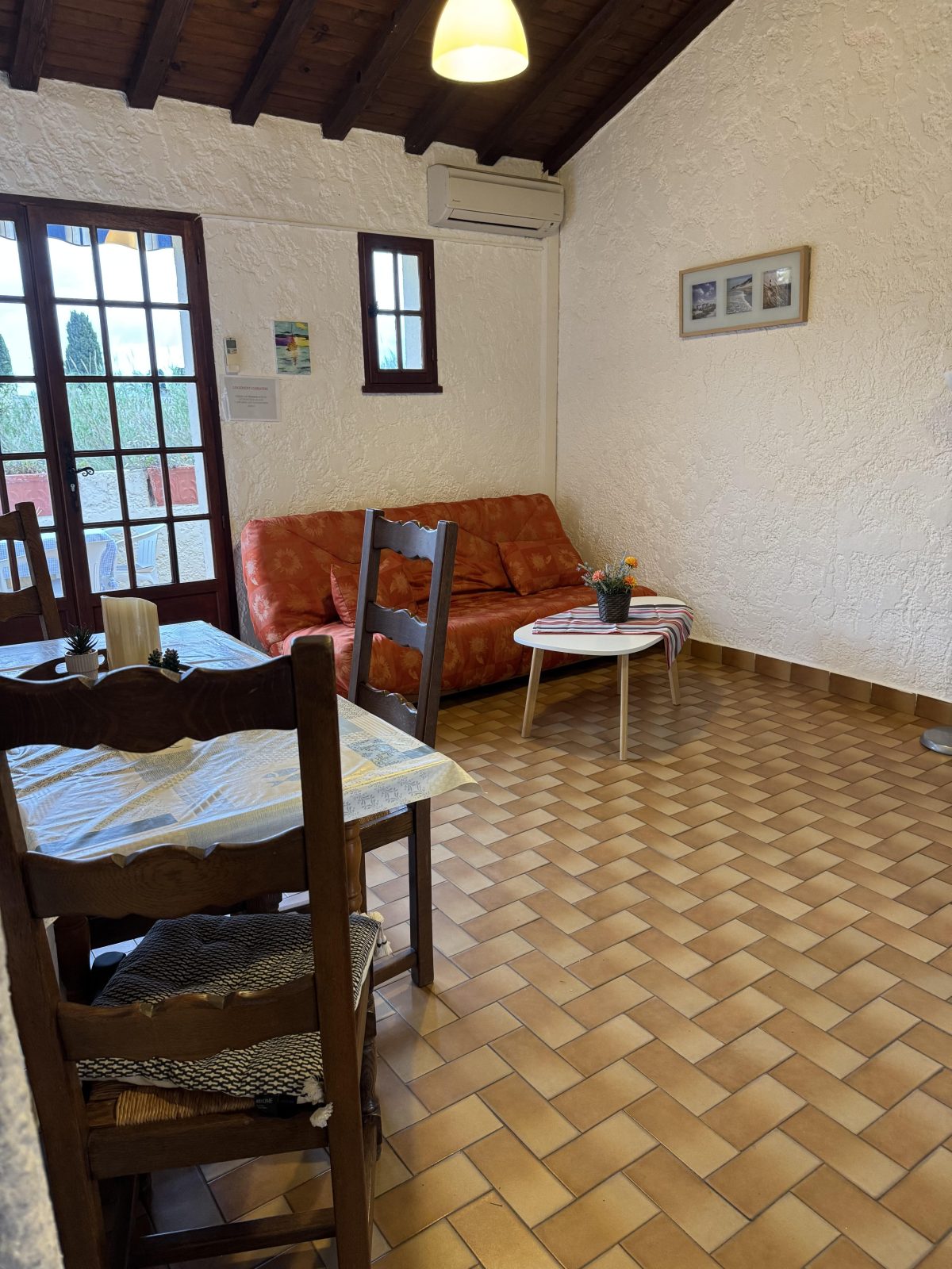 Le Mas d’Aiguebelle – 2-Zimmer-Apartment Nr. 1_Le Lavandou